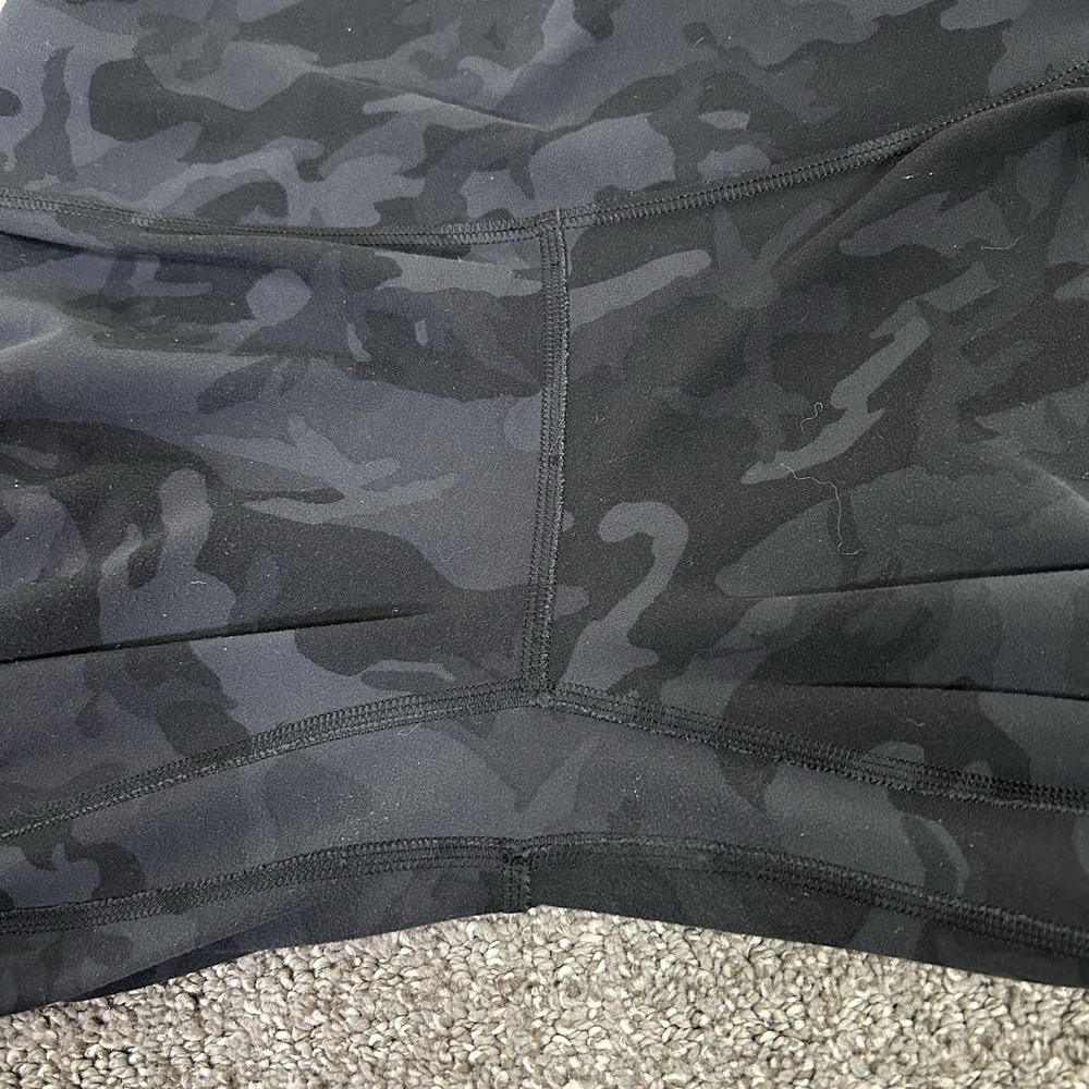 2 Pair LULULEMON Align Cropped Leggings- Women's 4 - Black & Camo EUC - Picture 7 of 13